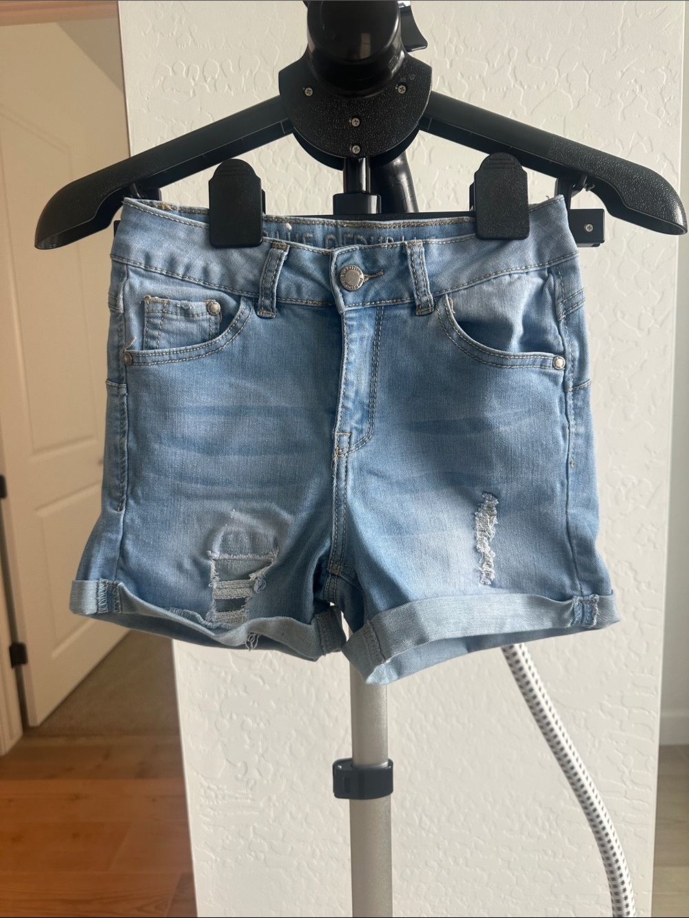 Light Wash Denim Shorts - Women's Butt Lifter Casual Rolled Hem